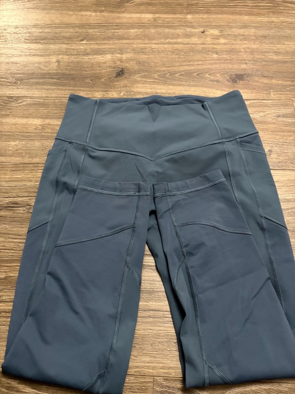 NWOT Lululemon All The Right Places High-Rise Crop *23" (Code Blue) Size 10 - Picture 4 of 9